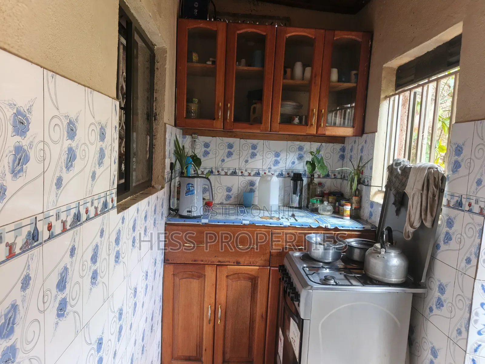 3bdrm House in Hess Properties, Kyenjojo for sale