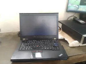 Laptop Lenovo ThinkPad T420 12GB Intel Core i5 SSHD (Hybrid) 320GB