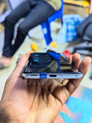Sharp Aquos Zero 2 256 GB White