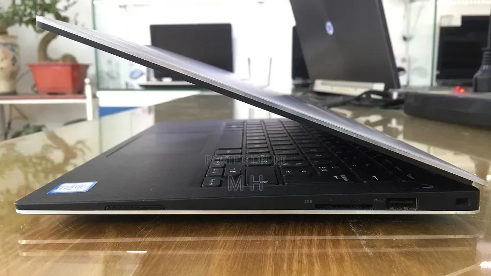 Laptop Dell XPS 13 9360 8GB Intel Core i7 SSD 256GB