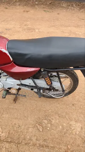 Bajaj Boxer 2023 Red