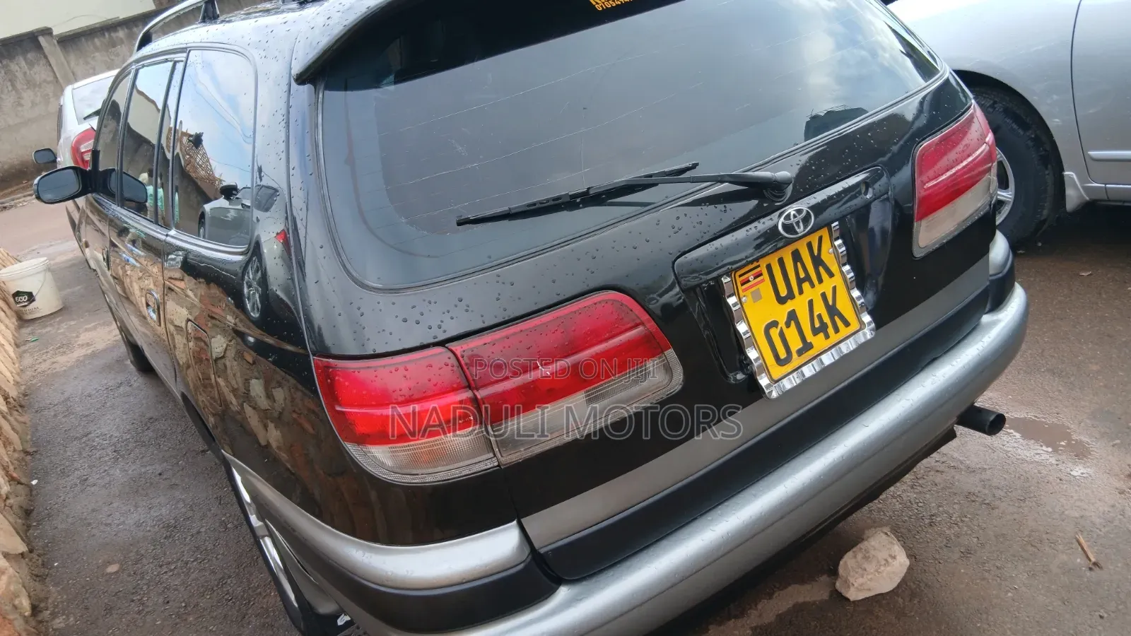 Toyota Caldina 2001 Black