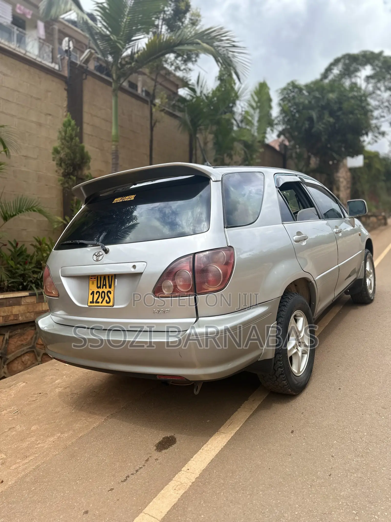 Toyota Harrier 1998 Silver