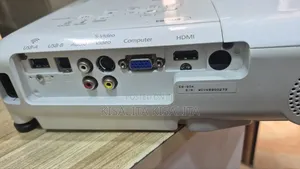 Epson Projector Ebs04 3000 Lumens