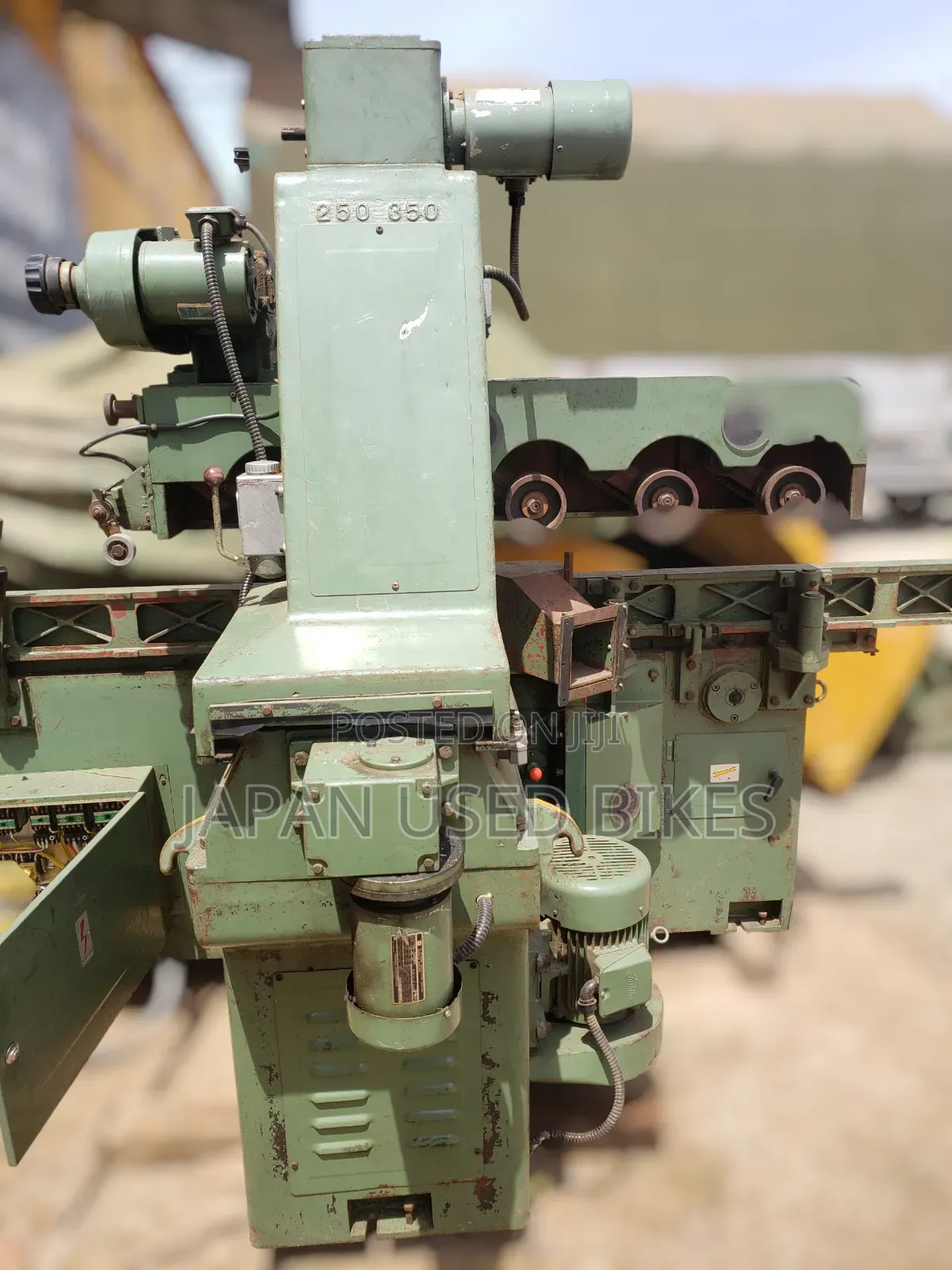 Kuwahara KPR-250dss Surface Planer and Jointer