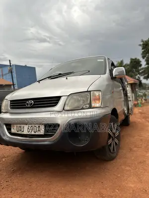 Toyota Noah 2002 Silver