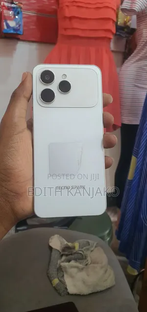 Tecno Spark 40 128 GB White