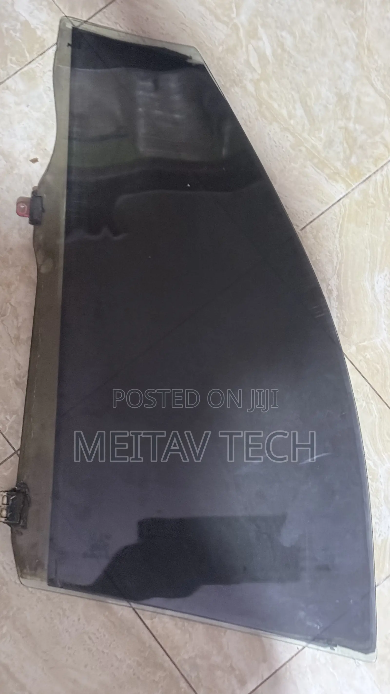 Driver Side Window Ist Old Shape