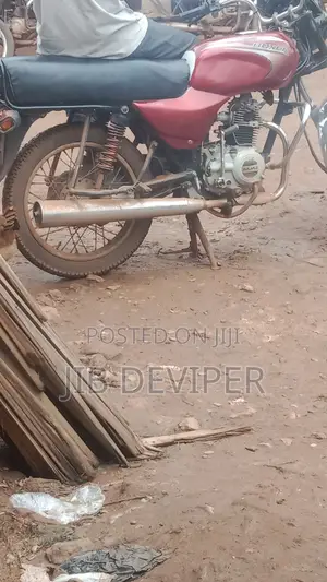 TVS XL 100 2019 Red