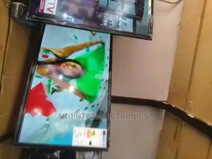 Smartec Tv 32 Inches