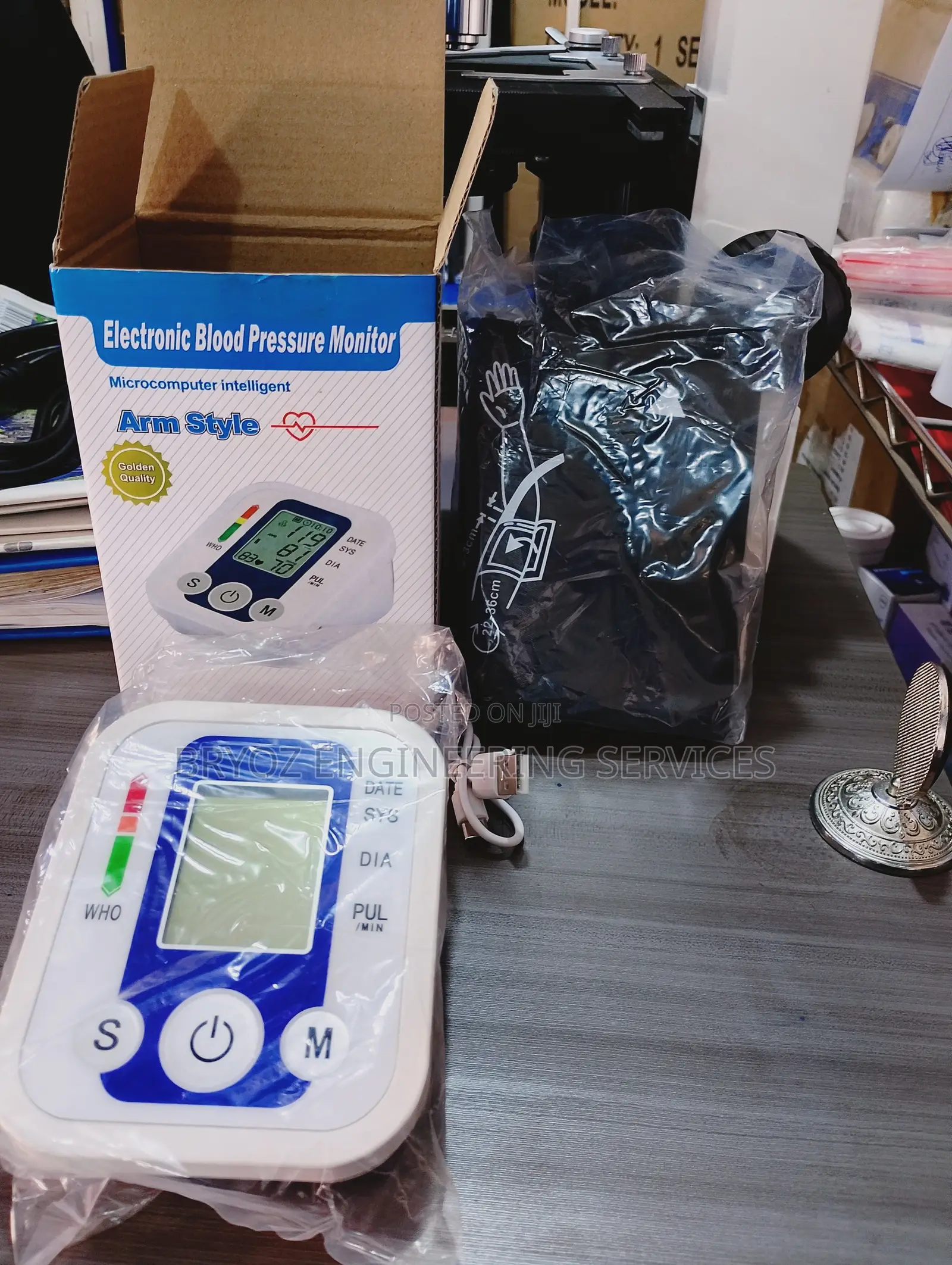 Fully Automatic Arm Style Electronic Blood Pressure Monitor Bp Machne