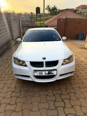 BMW 320i 2006 White