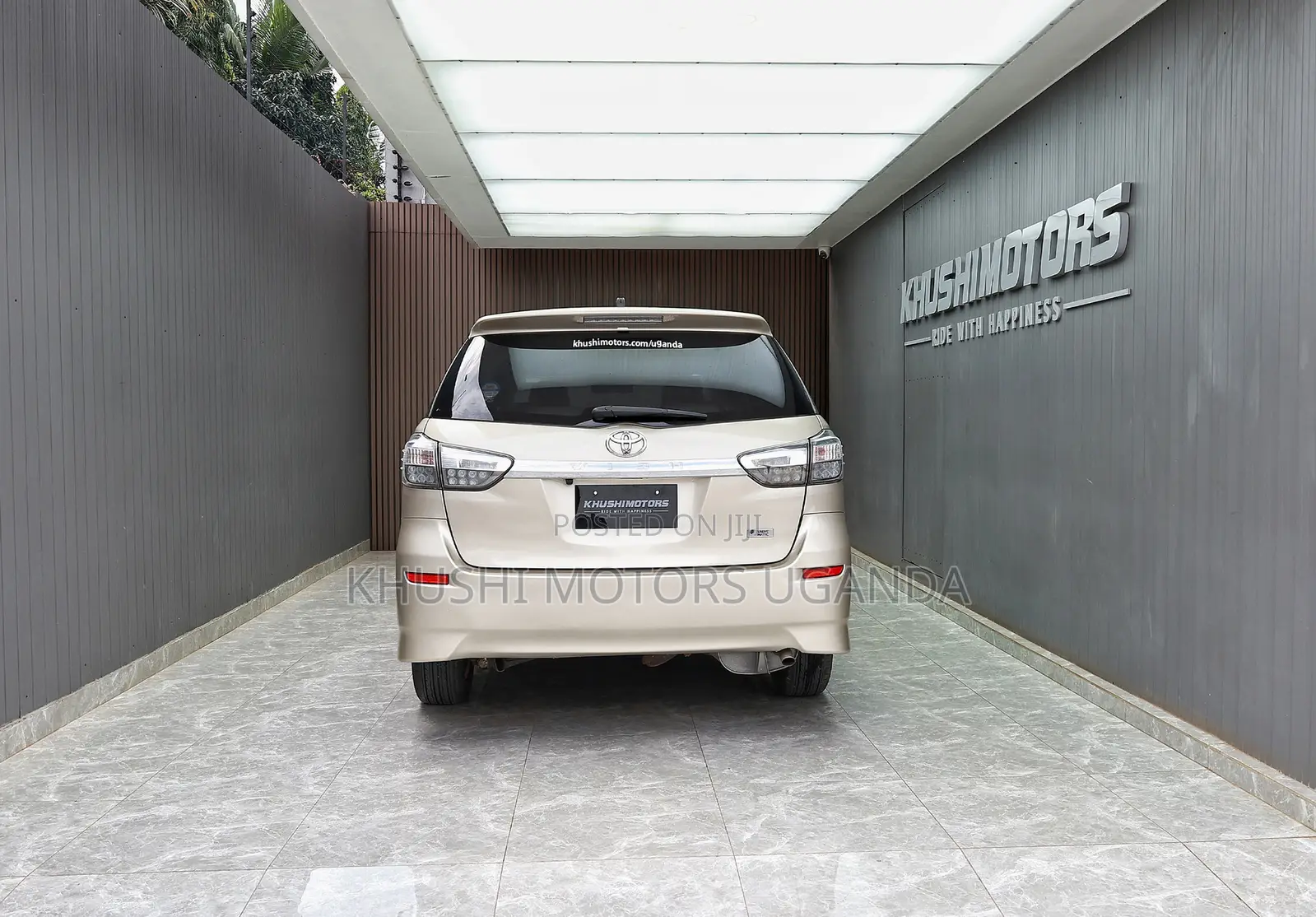 Toyota Wish 2013 Beige