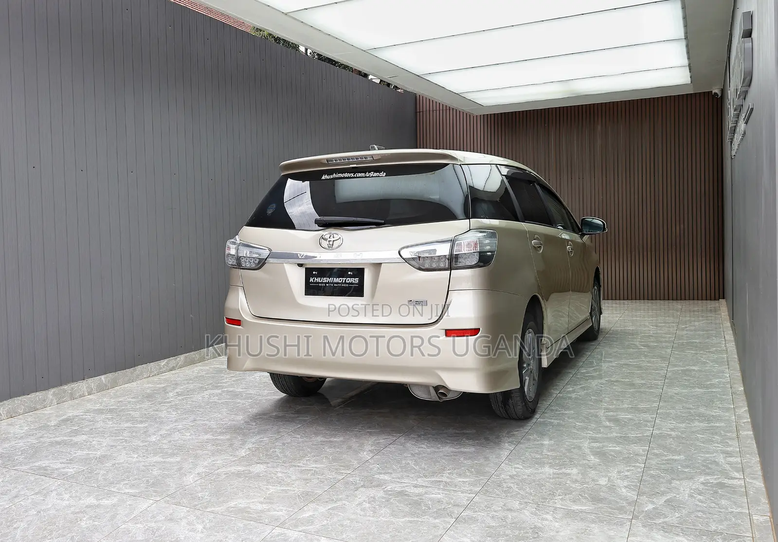 Toyota Wish 2013 Beige