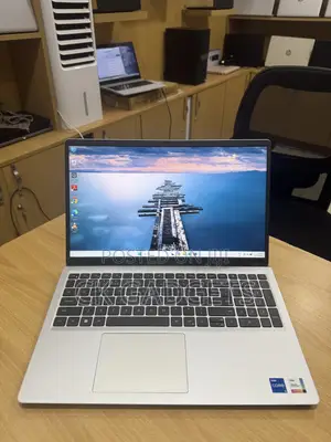 New Laptop Dell Inspiron 15 3521 16GB Intel Core i5 SSD 256GB