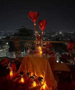 Indoor or Outdoor Executive Dinner Setups for Your Loved Ones.