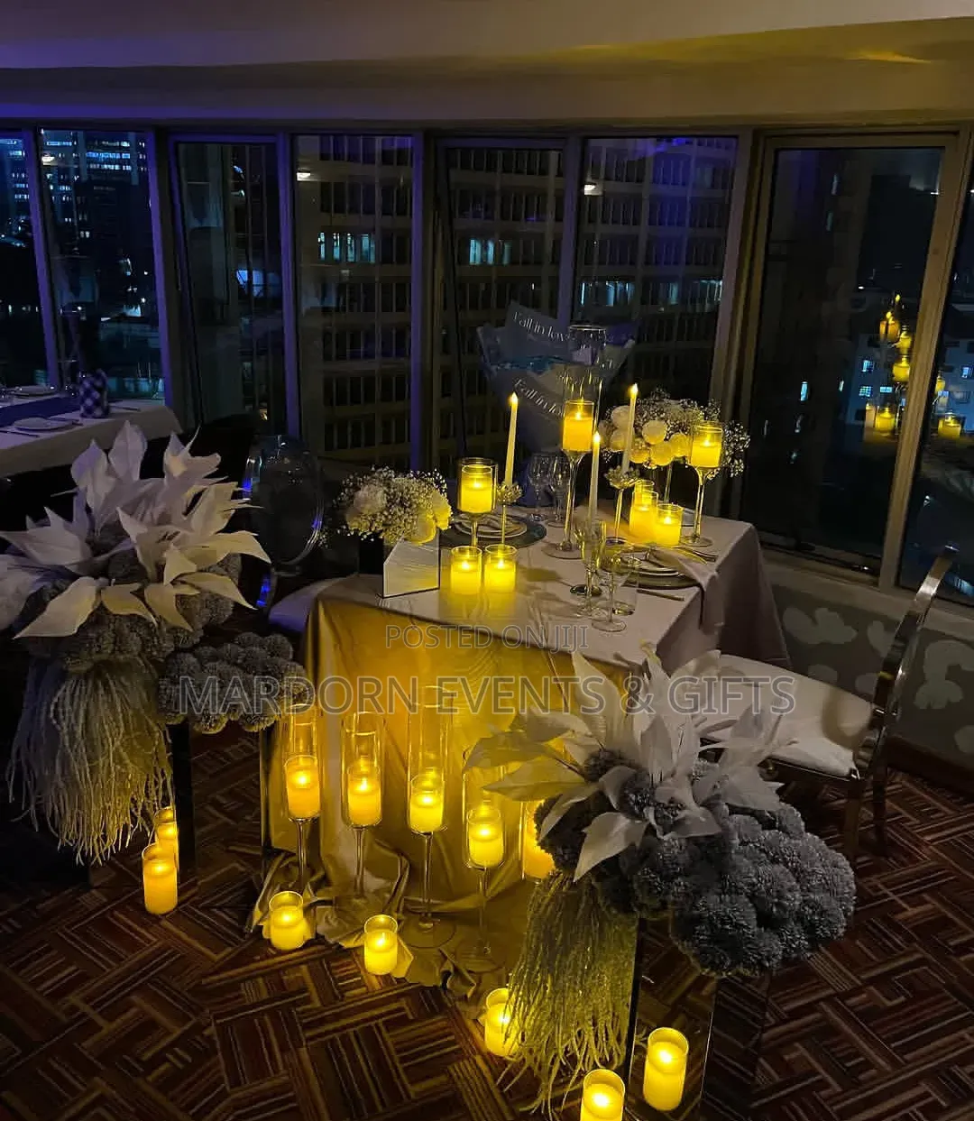 Indoor or Outdoor Executive Dinner Setups for Your Loved Ones.