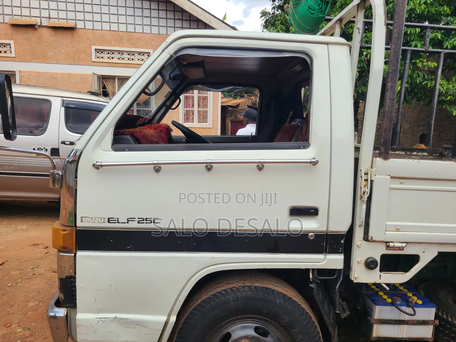 Isuzu Elf 2500 Reg No Ubn 415p White in Color,Big Tyres 700r15