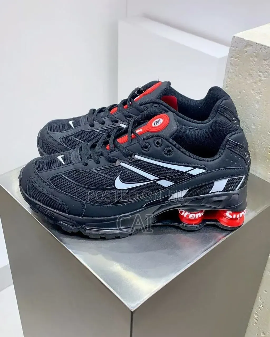 Supreme X Nike Shox Ride 2 Sp Black Sneakers.