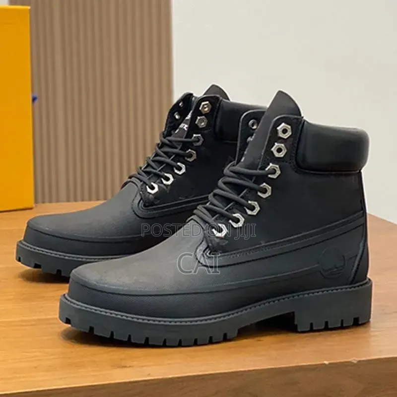 Black Timberland 6 Inch Heritage Boots