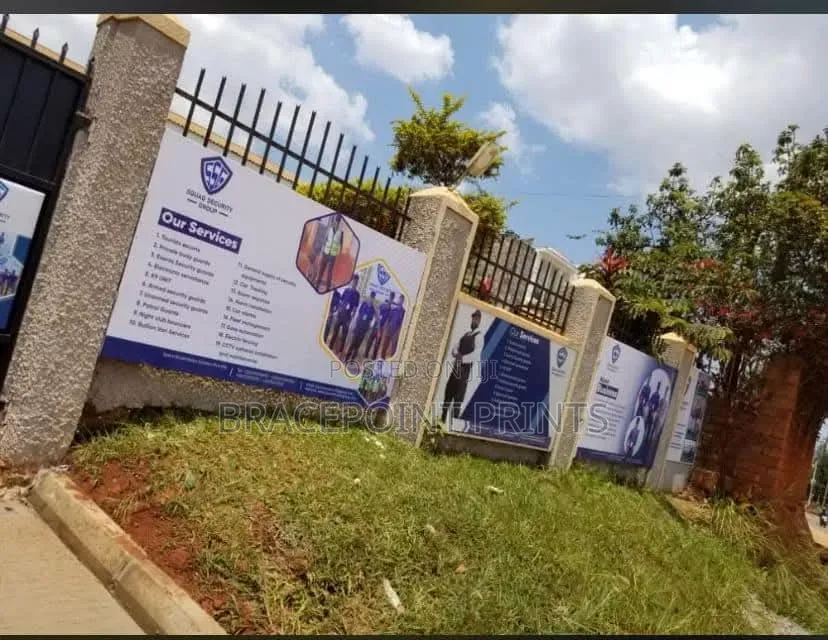 Wall Branding Banner to Frame Branding Services