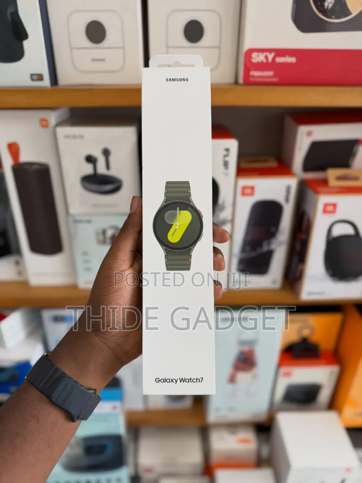 Samsung Galaxy Watch7 Smartwatch – Premium Wearable