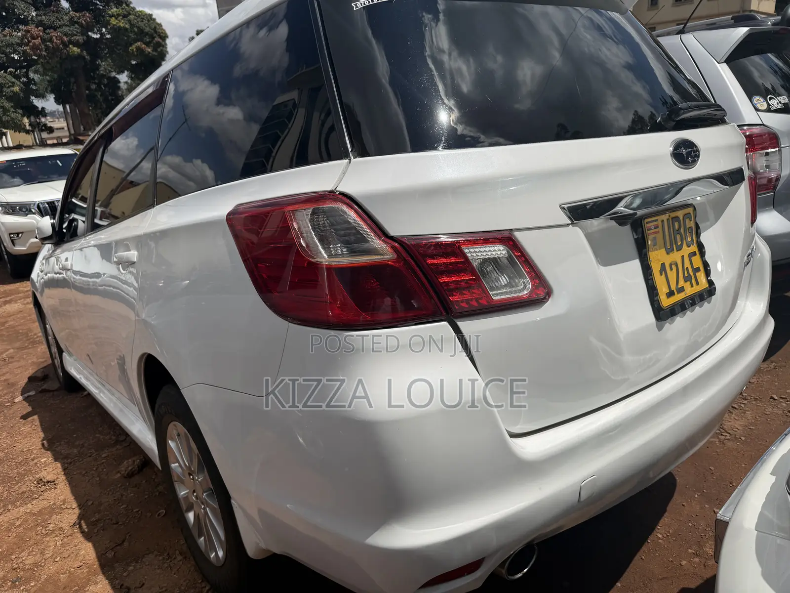 Subaru Exiga 2012 White