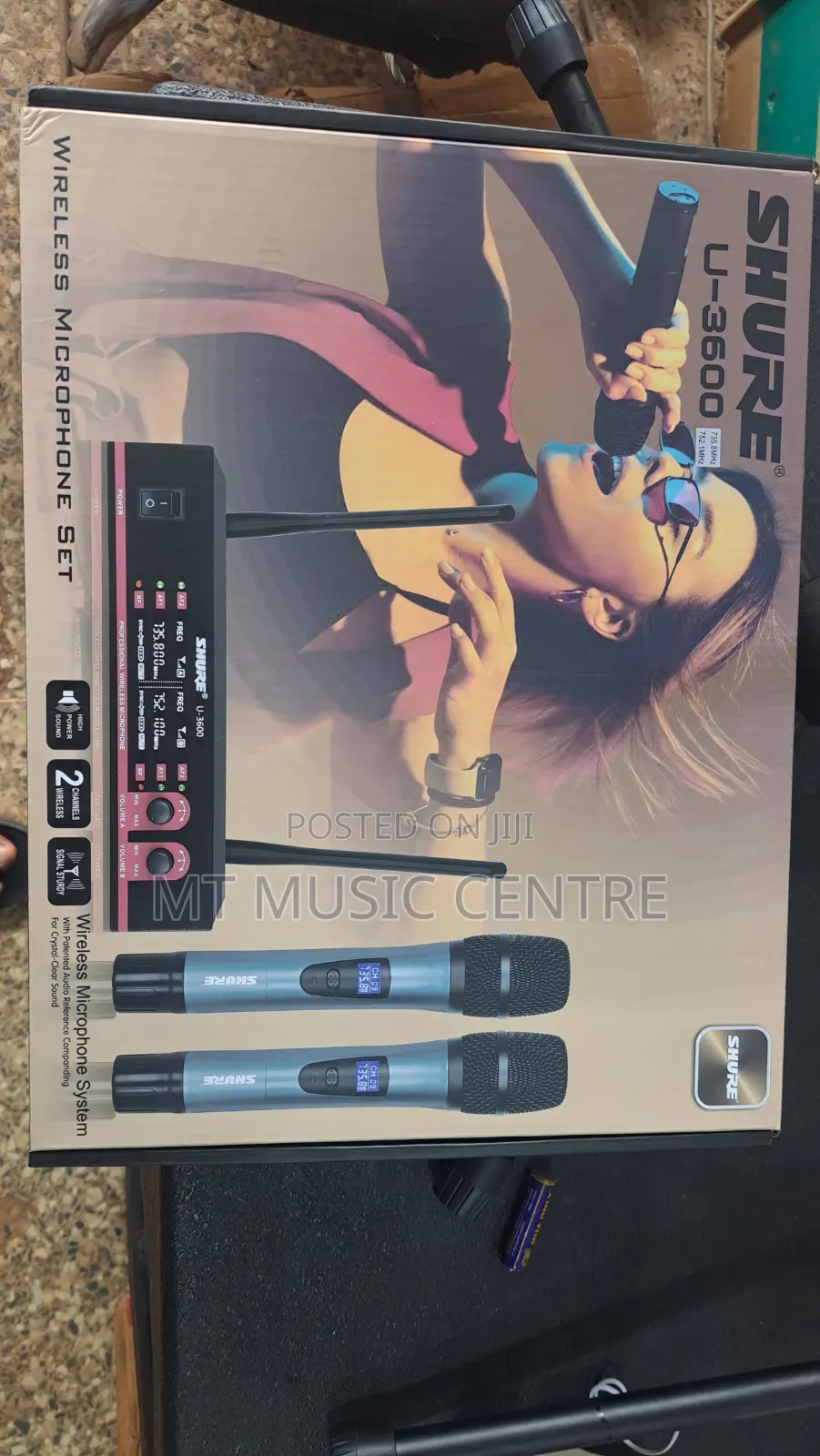 Shure U-3600 Wireless Microphones