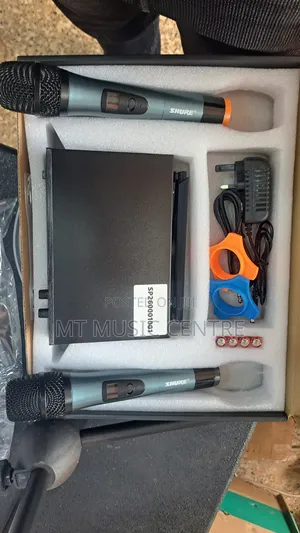 Shure U-3600 Wireless Microphones