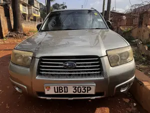 Subaru Forester 2005 Silver