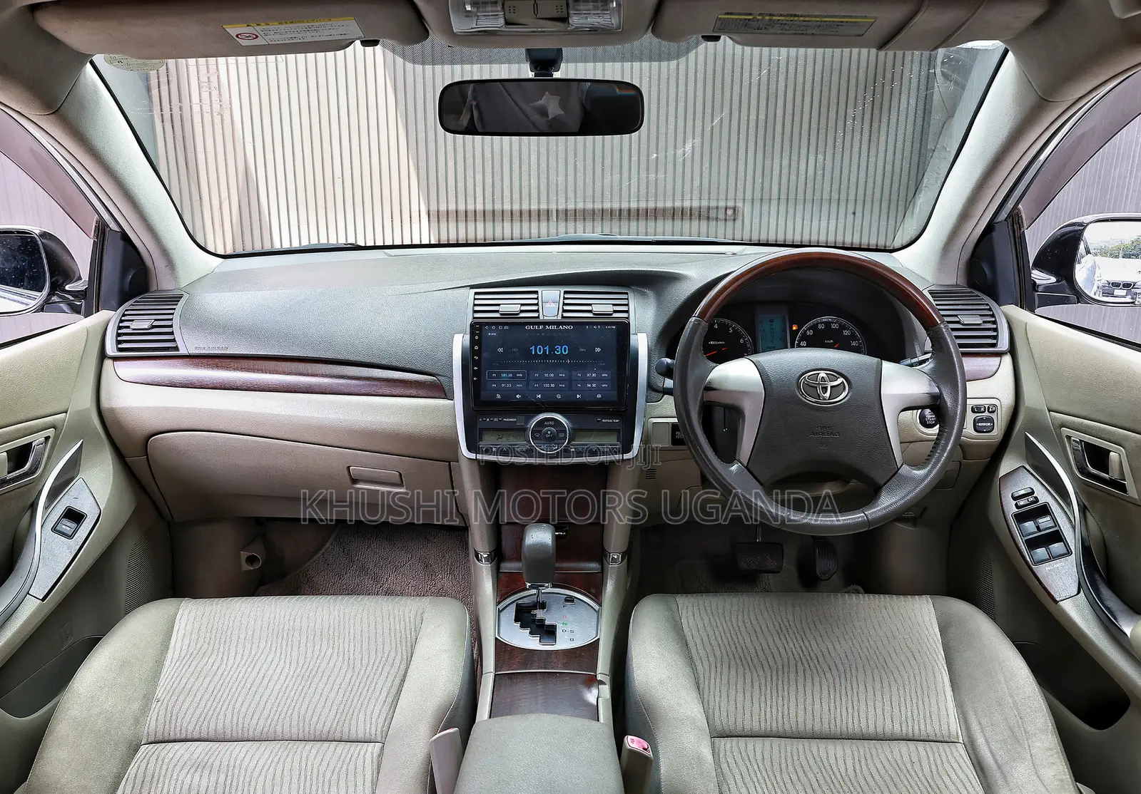Toyota Premio 1.8 FWD 2011 Silver