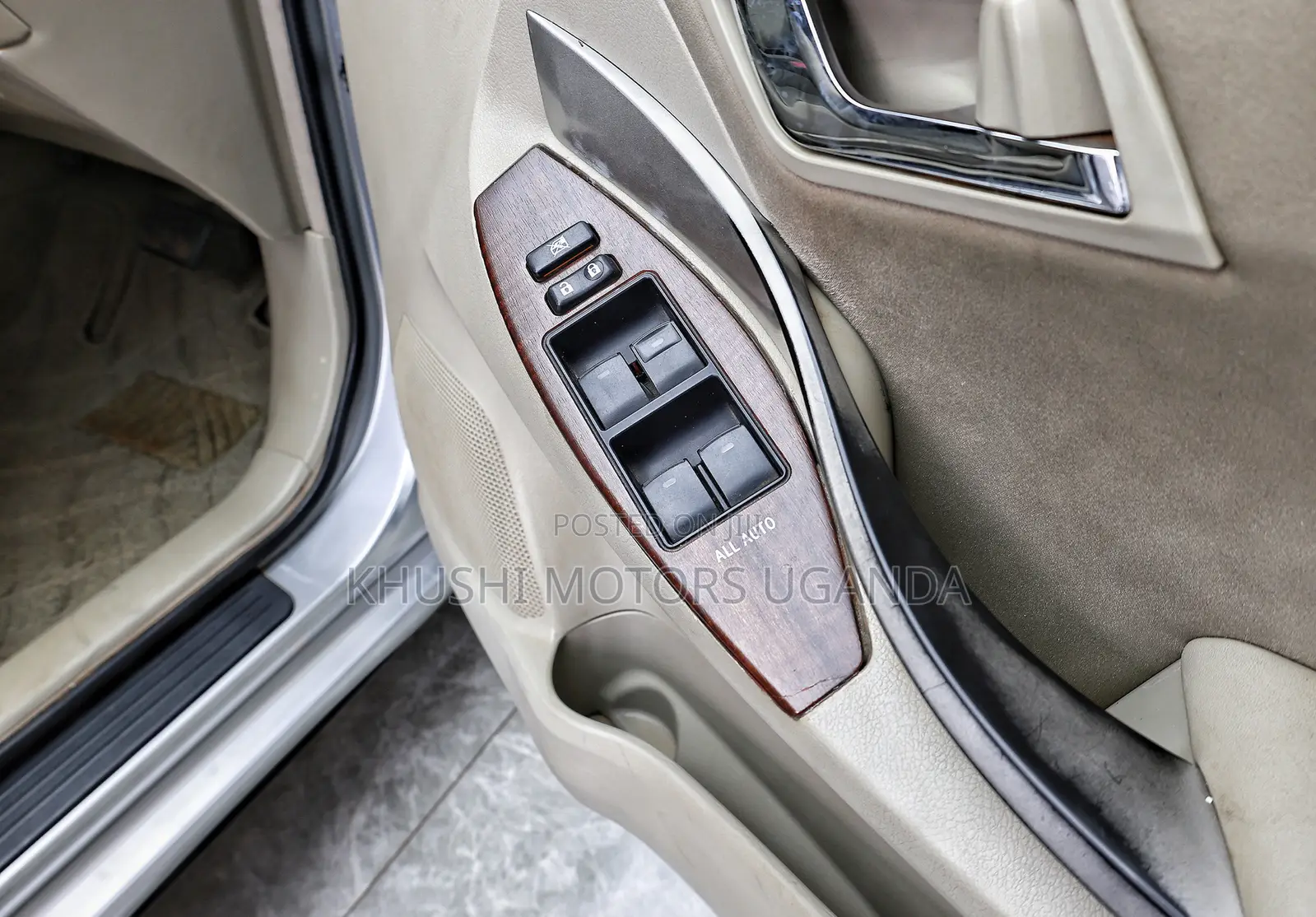 Toyota Premio 1.8 FWD 2011 Silver