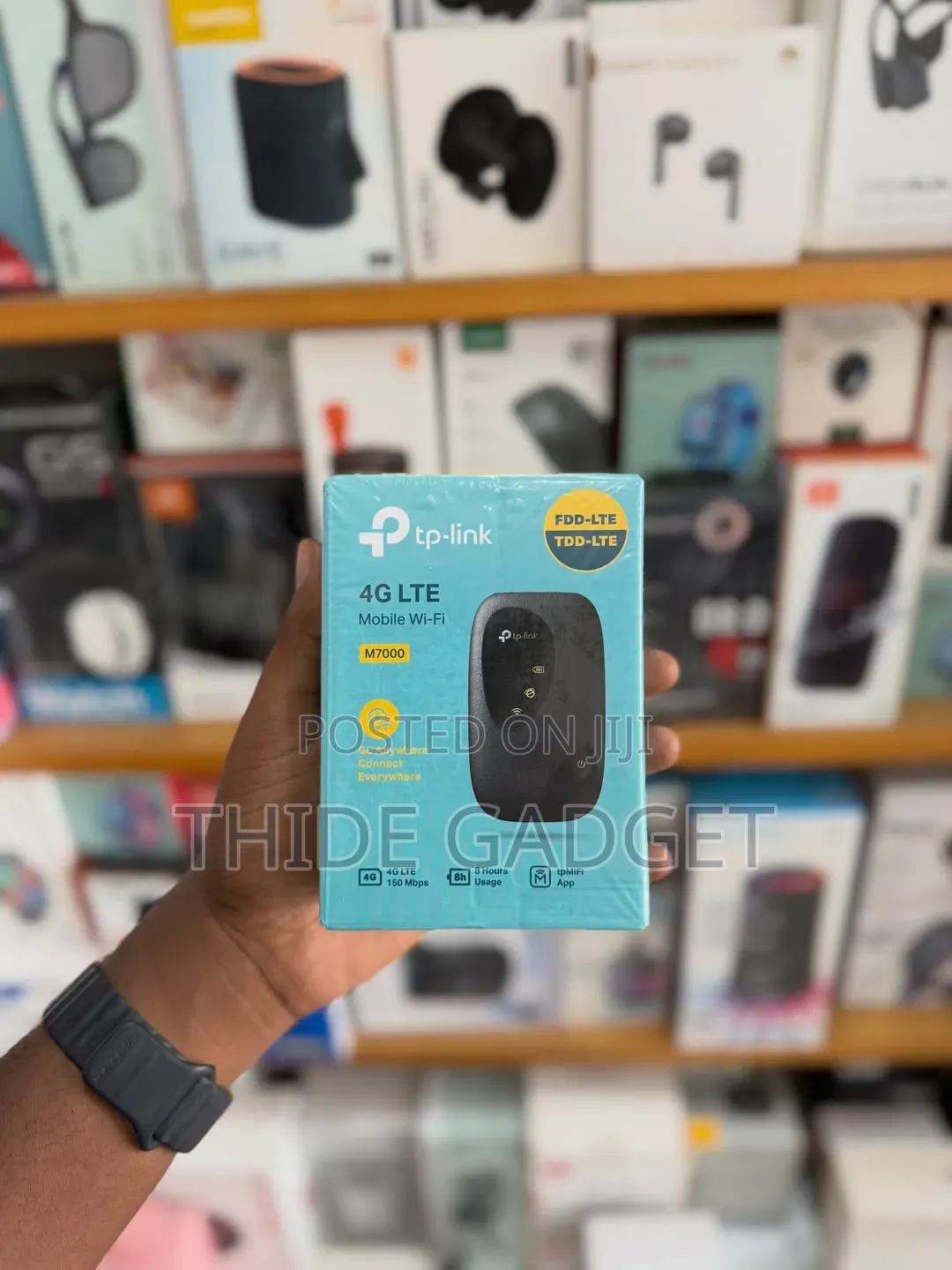 Tp-Link M7000 4g Lte Mobile Wi-Fi Router Mifi