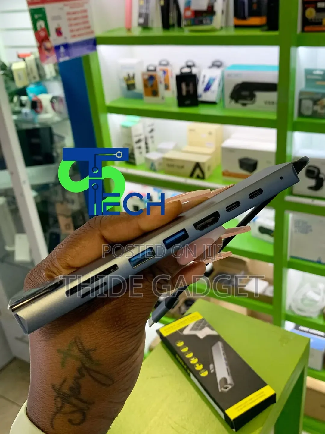 Type-C to HDTV 8-in-1 Multi-Function Hub Usb Hub