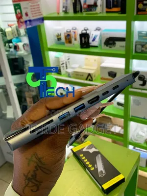 Type-C to HDTV 8-in-1 Multi-Function Hub Usb Hub