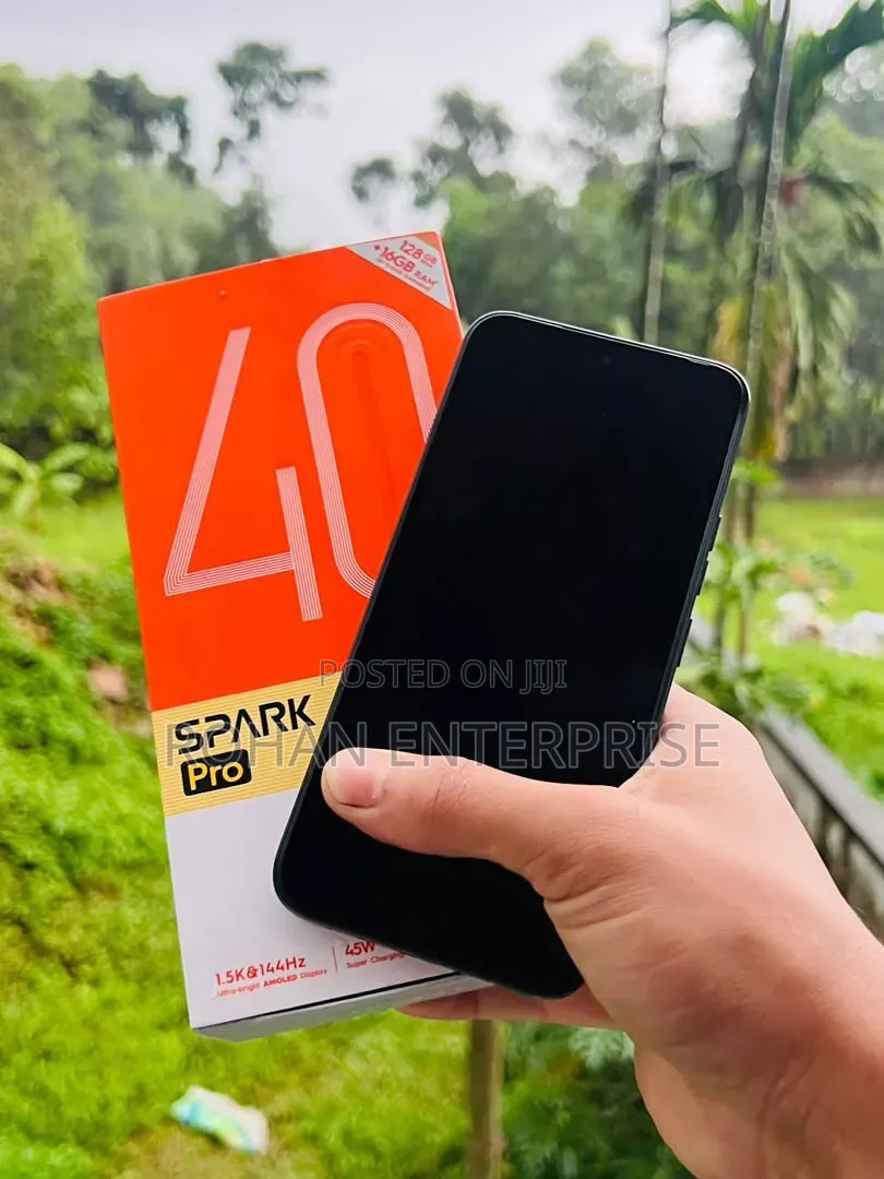 New Tecno Spark 40 Pro 256 GB Black