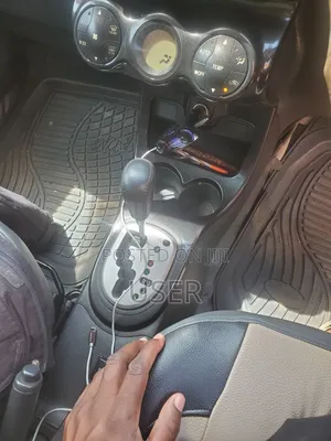 Toyota IST 2008 Silver