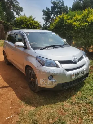 Toyota IST 2008 Silver