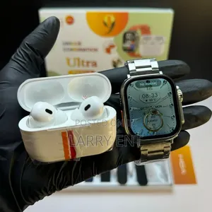 Ultra Smartwatch iPhone Android Compatible With Earbuds 7 Straps