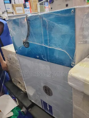 Medical Pharmacy Refrigerator 90ltrs