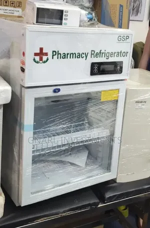 Medical Pharmacy Refrigerator 90ltrs