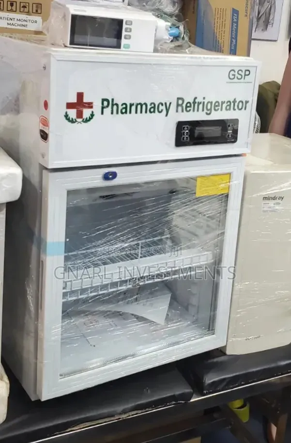 Medical Pharmacy Refrigerator 90ltrs