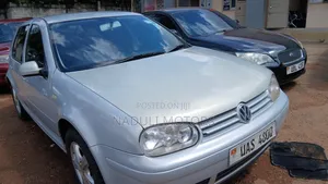 Volkswagen Golf 2004 Blue