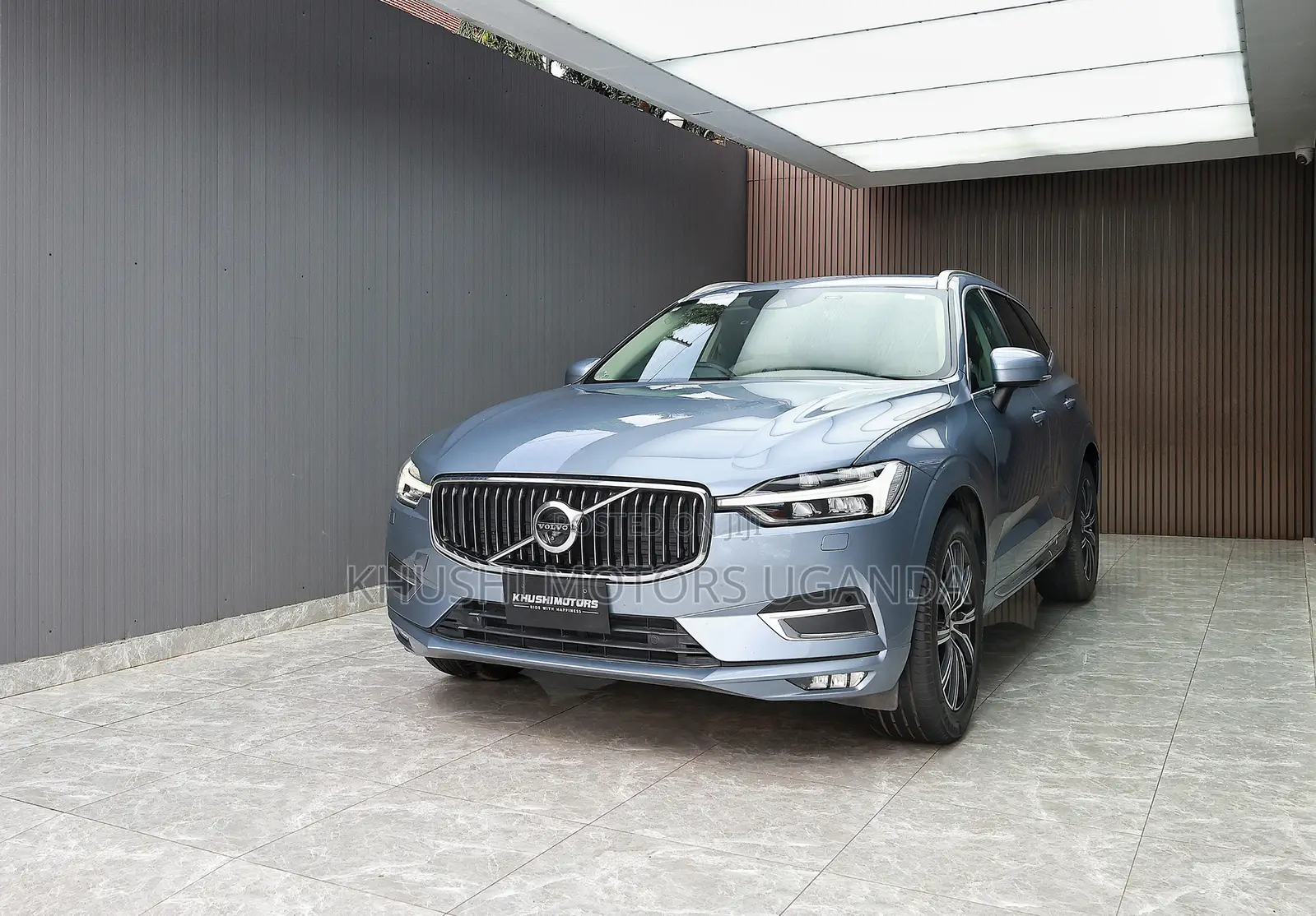 Volvo XC60 2018 Blue