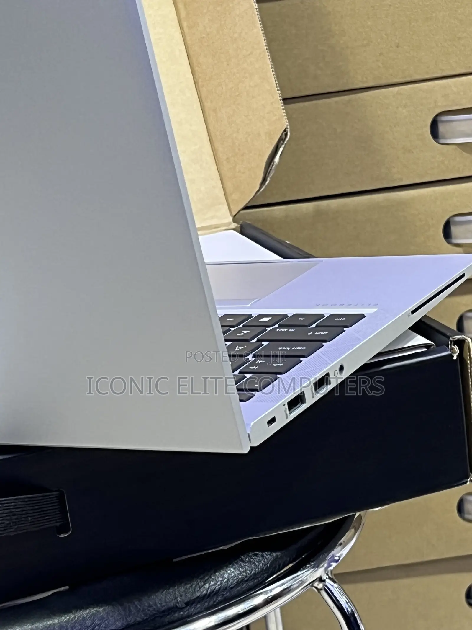 New Laptop HP EliteBook 840 G8 16GB Intel Core i7 SSD 512GB