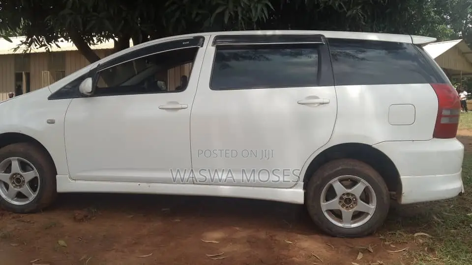 Toyota Wish 2003 White