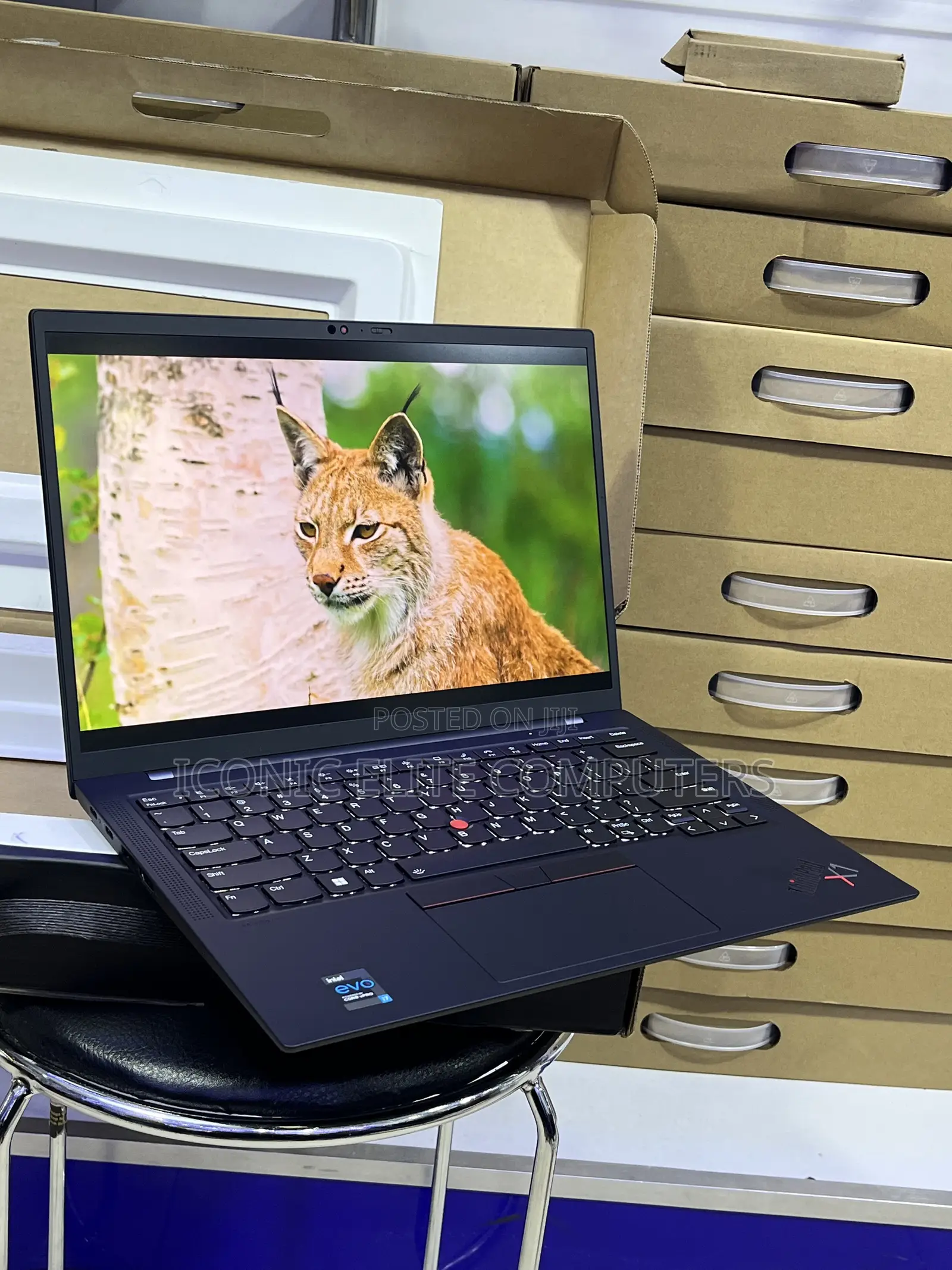New Laptop Lenovo ThinkPad X1 Carbon 16GB Intel Core i7 SSD 512GB