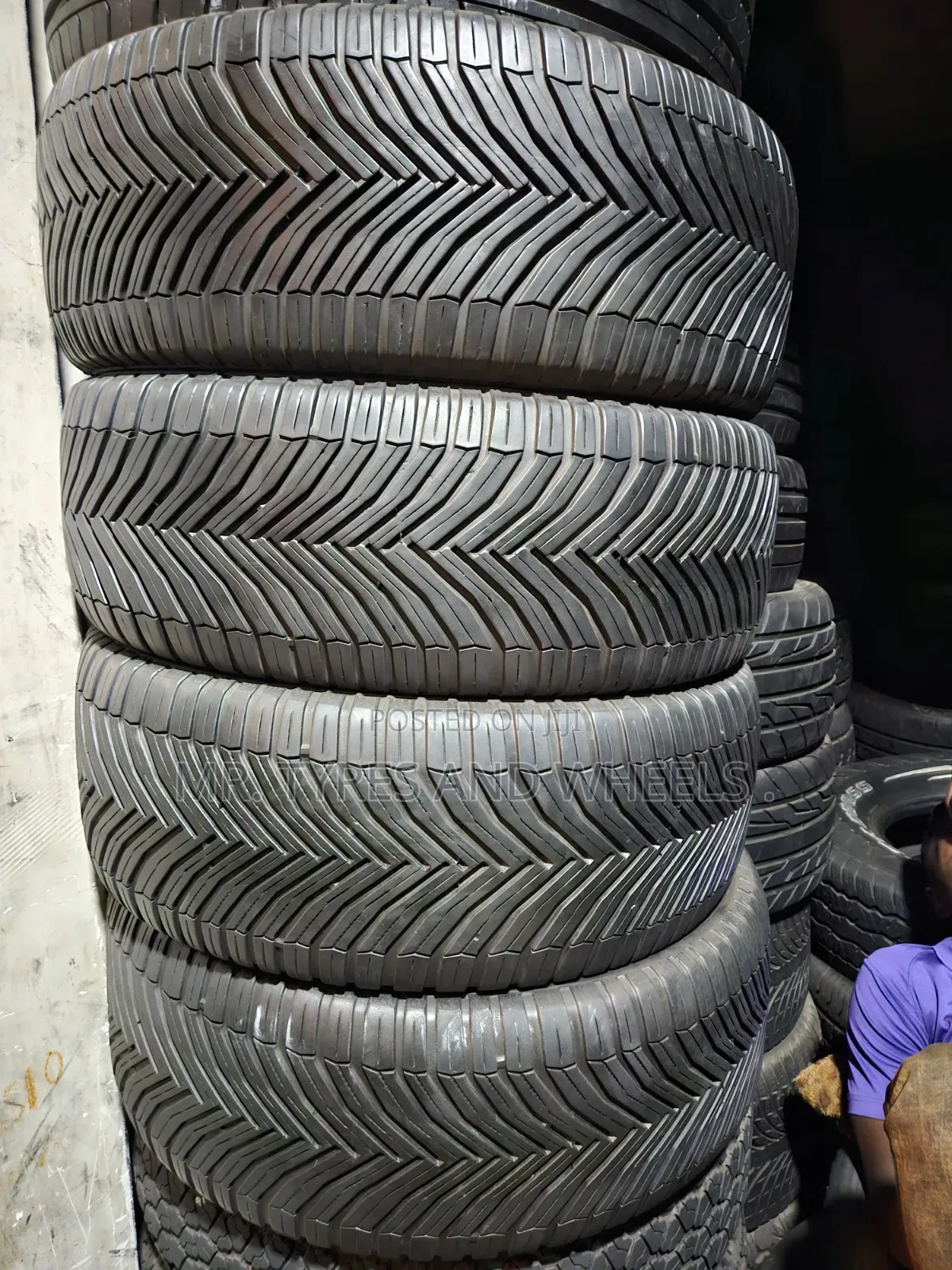 225 55 R19 Michelin in De Place Its Always a Set  Order We Deliver.