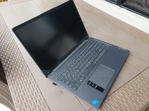 Laptop Lenovo Ideapad 3 12GB Intel Core 3 SSD 250GB