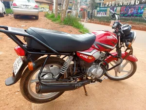 TVS HLX 125 2025 Red